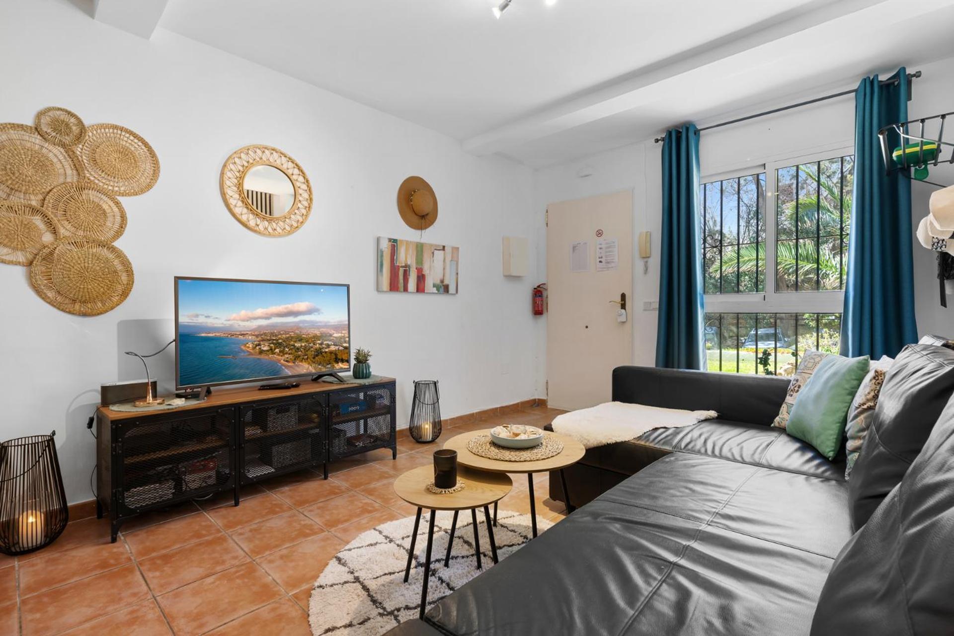 Beachfront Calahonda Apartment By Costarentals - Ref 89 Sitio de Calahonda Esterno foto