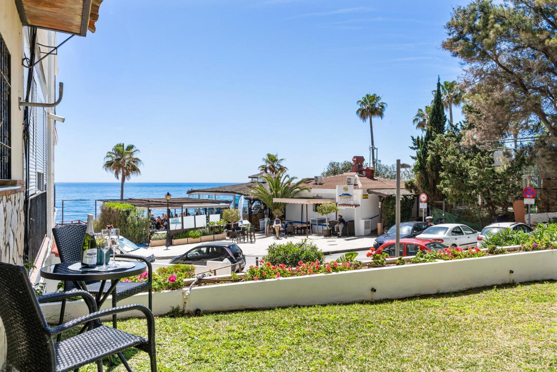 Beachfront Calahonda Apartment By Costarentals - Ref 89 Sitio de Calahonda Esterno foto